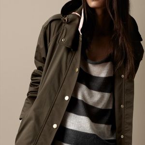 Burberry Hartlington Coat in Olive, US Size 2